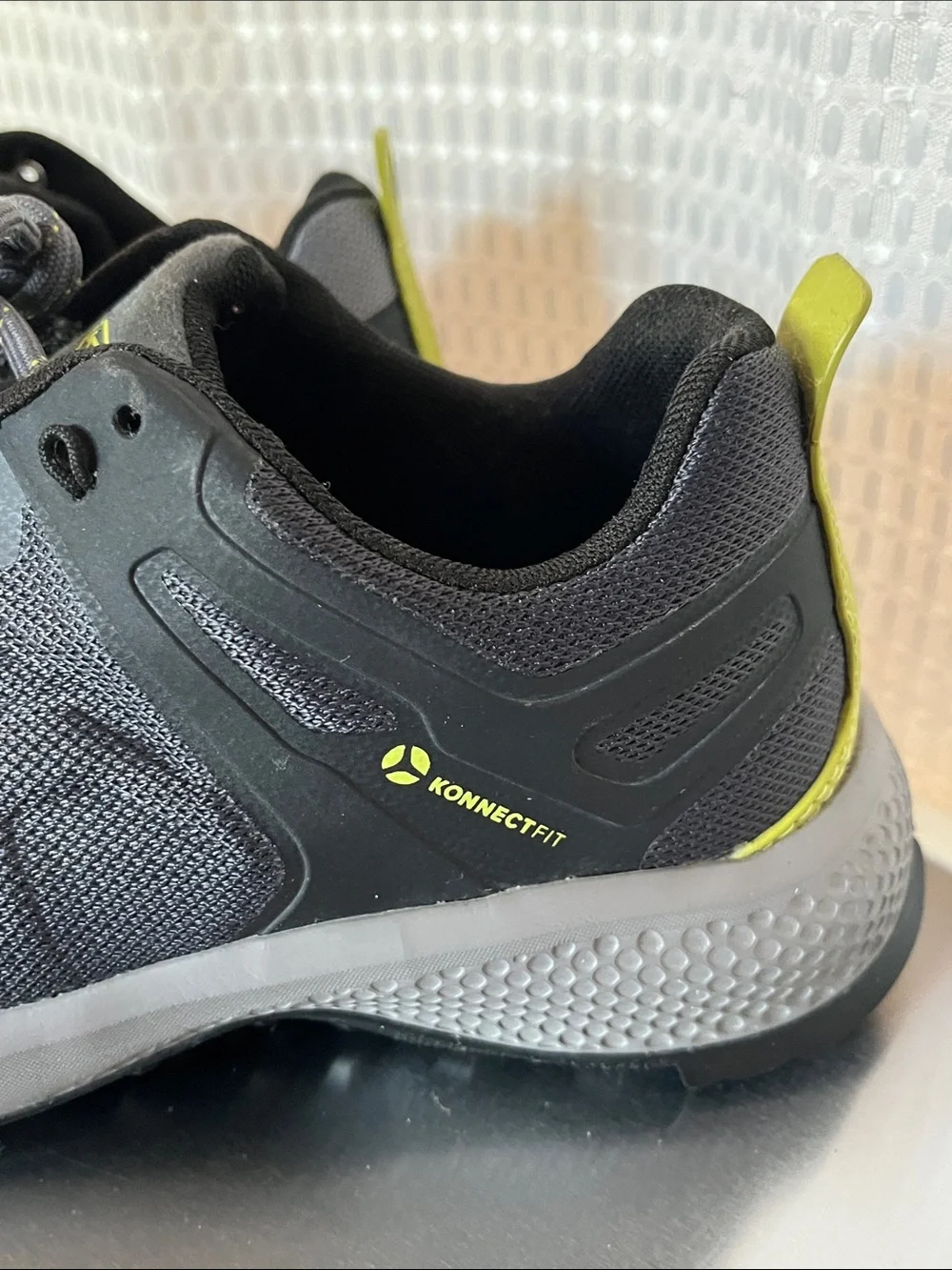 KEEN Explore Vent Trail Hiking Shoes Gray Black Men's 9 KonnectFit 1022293